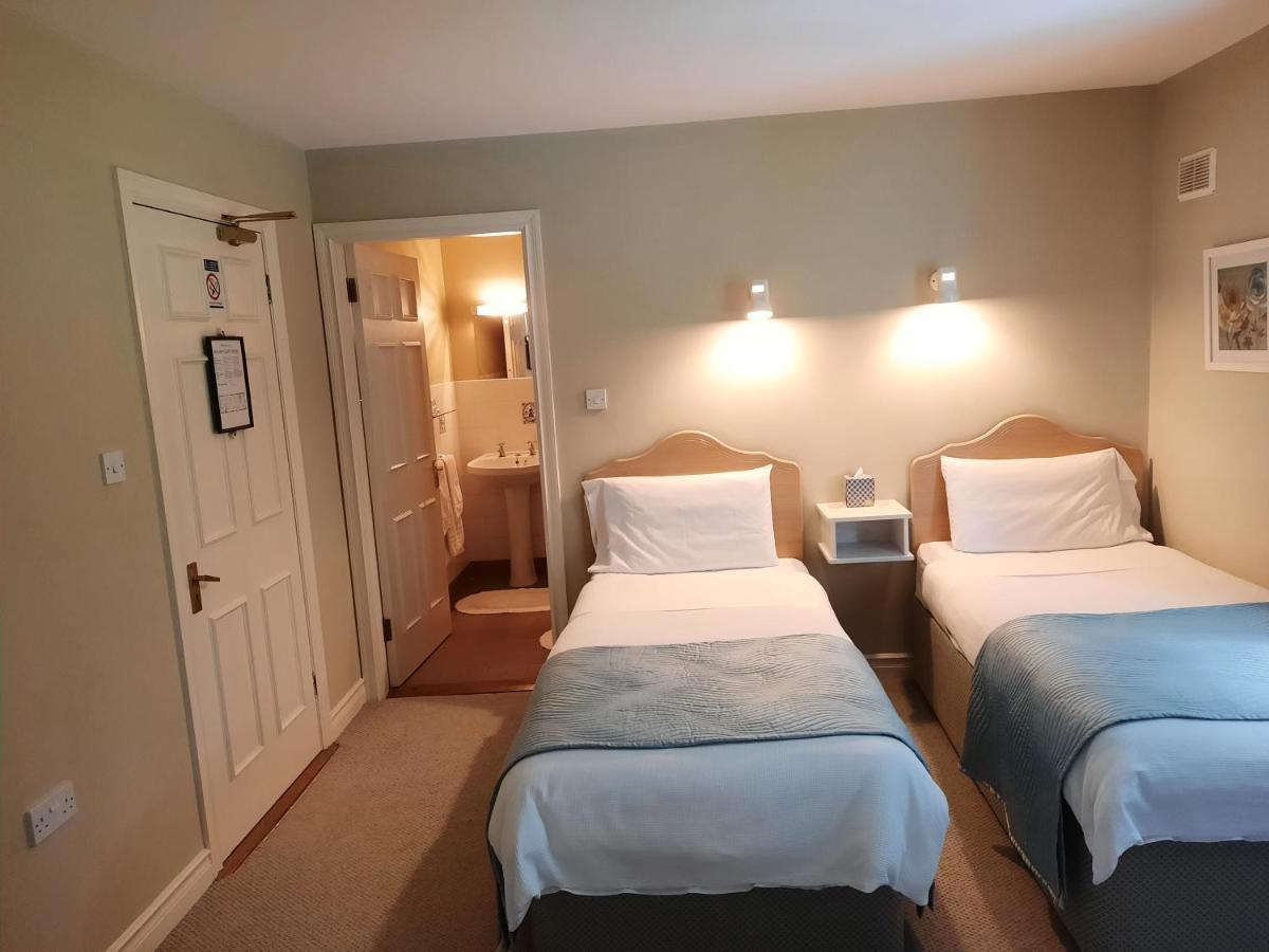 Sea Dew B&B Тъламор Екстериор снимка