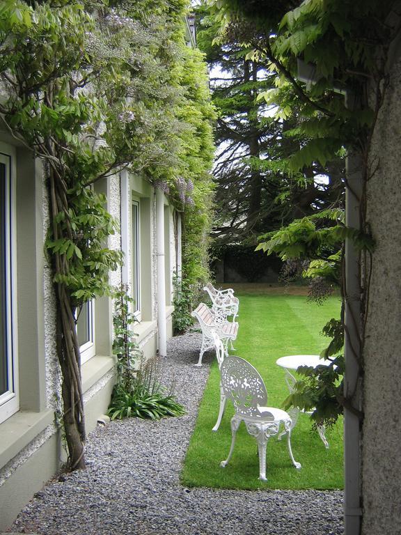 Sea Dew B&B Тъламор Екстериор снимка