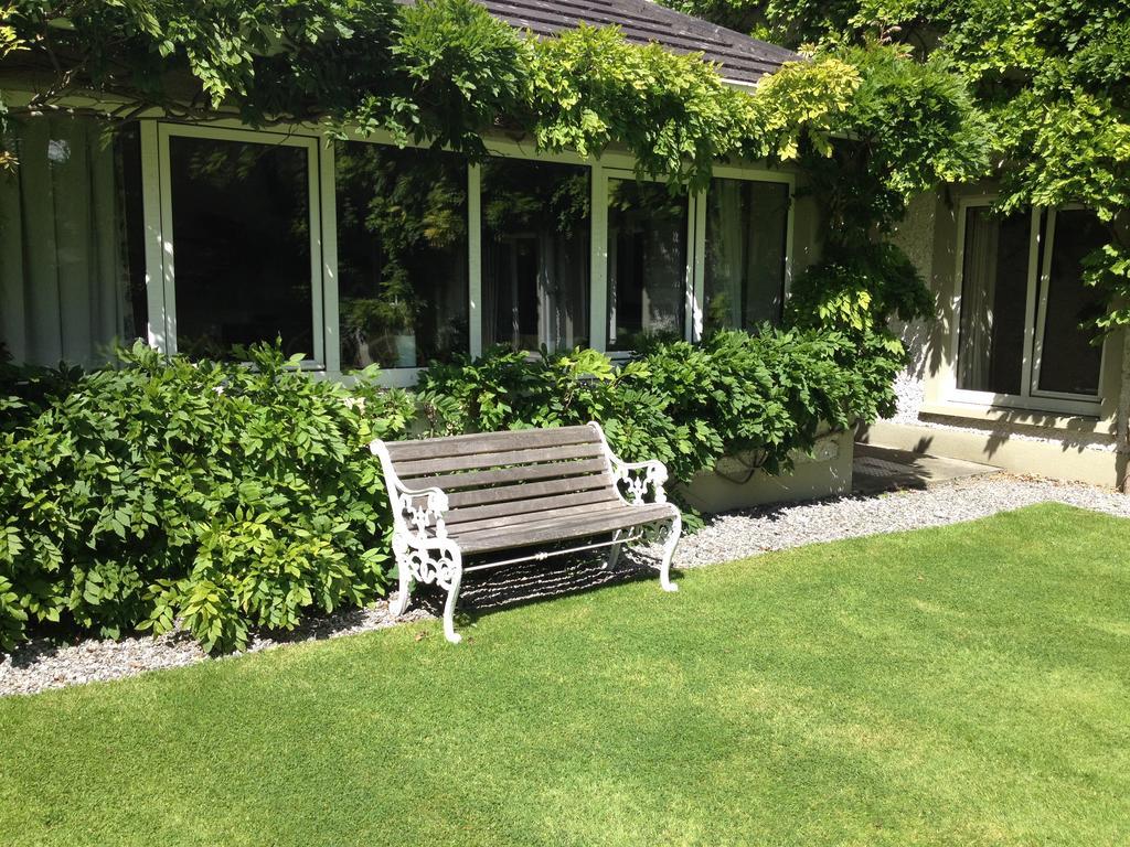 Sea Dew B&B Тъламор Екстериор снимка